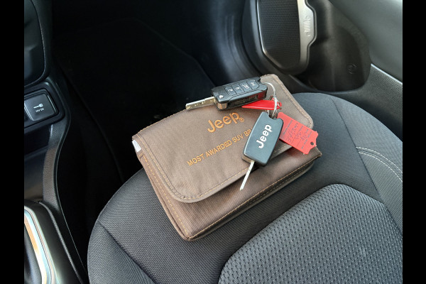Jeep Renegade 1.3T DDCT 150pk Automaat Limited LED/NAVI/CARPLAY/ADAPT.CRUISE/PDC/TREKHAAK