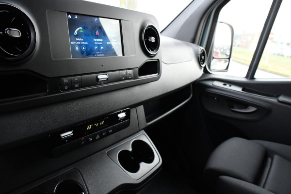 Mercedes-Benz Sprinter 317 1.9 CDI DC L2H1 RWD PB Edition Camera, Cruise, Carplay, 170pk, Automaat, LED, Stoelverwarming, NAVI, Multimedia, Uniek! Dubbel cabine