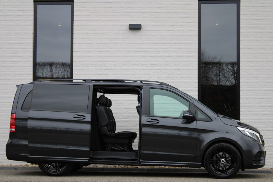 Mercedes-Benz V-Klasse 300d / Lang / AMG / DC / Panorama / 2x Schuifdeur / Apple Carplay / 360 Camera / Leer / Nette Staat.