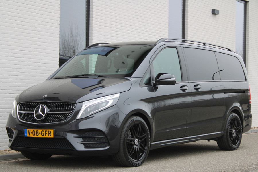 Mercedes-Benz V-Klasse 300d / Lang / AMG / DC / Panorama / 2x Schuifdeur / Apple Carplay / 360 Camera / Leer / Nette Staat.