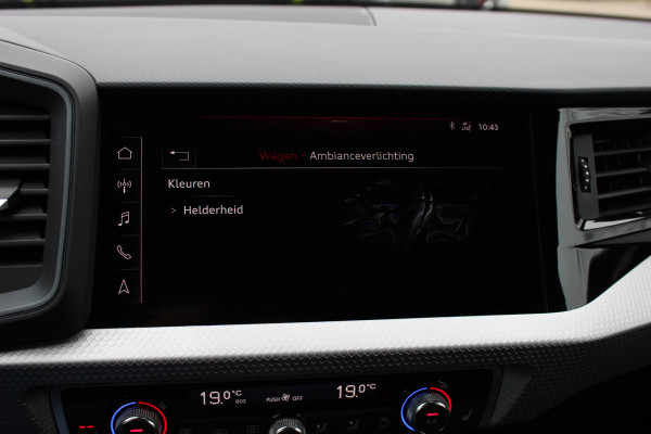 Audi A1 Sportback 40 TFSI S Line edition one 200pk / Navigatie / Keyless / Virtual Cockpit / 18'' / Parkeerhulp achter / Stoelverwarming / LED Koplampen / DAB / ACC