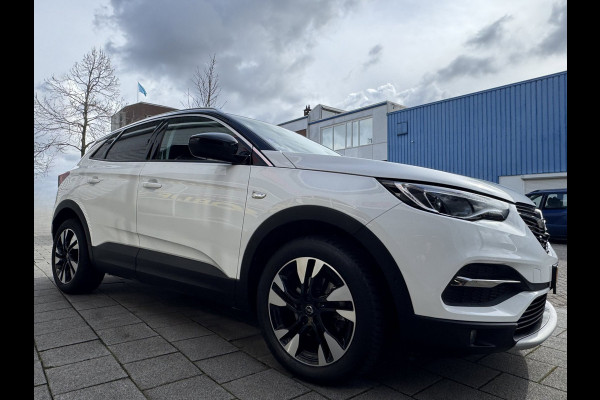 Opel Grandland X 1.2 Turbo Edition 2020 - AUTOMAAT I Navigatie/Apple CarPlay I LED- PDC I Sport pakket I Dealer onderhouden