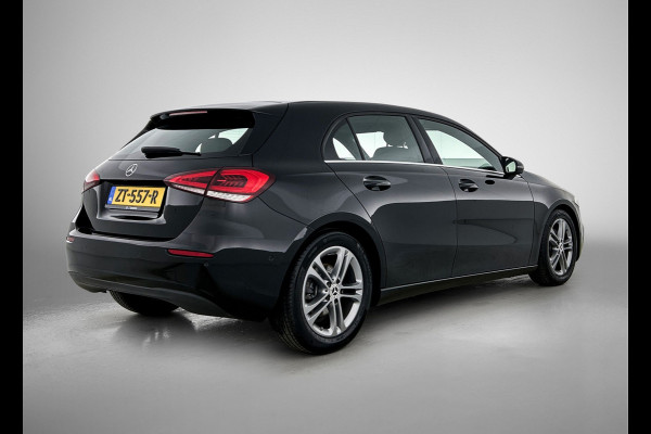 Mercedes-Benz A-Klasse 160 Advantage | Parkeersensoren | Achteruitrijcamera Inclusief 12 Maanden Garantie.