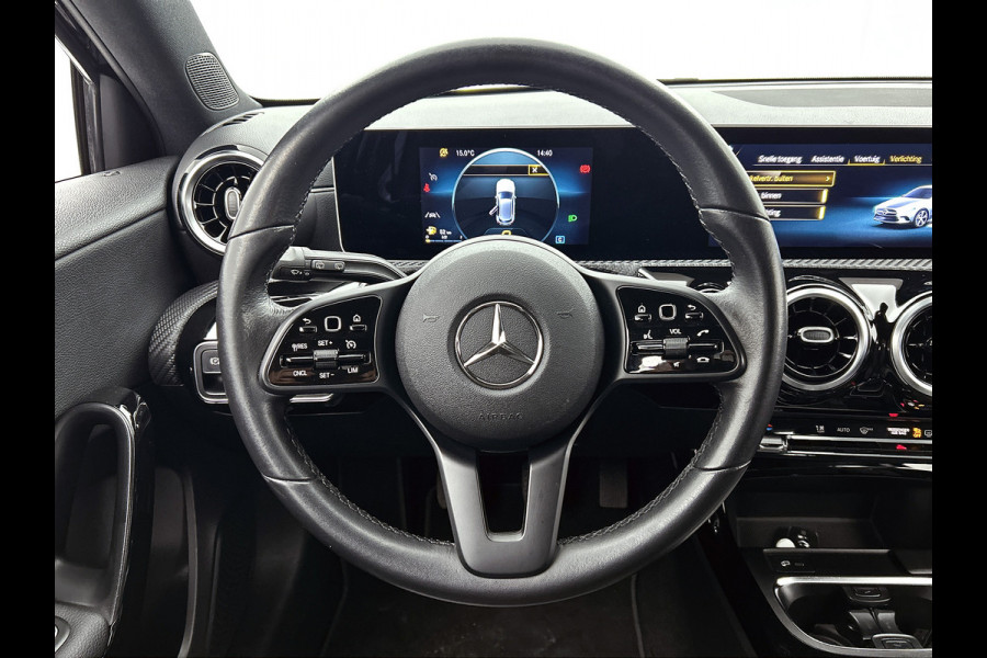 Mercedes-Benz A-Klasse 160 Advantage | Parkeersensoren | Achteruitrijcamera Inclusief 12 Maanden Garantie.
