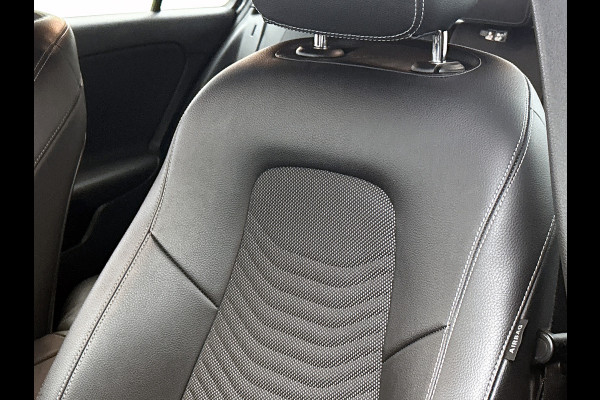 Mercedes-Benz A-Klasse 160 Advantage | Parkeersensoren | Achteruitrijcamera Inclusief 12 Maanden Garantie.