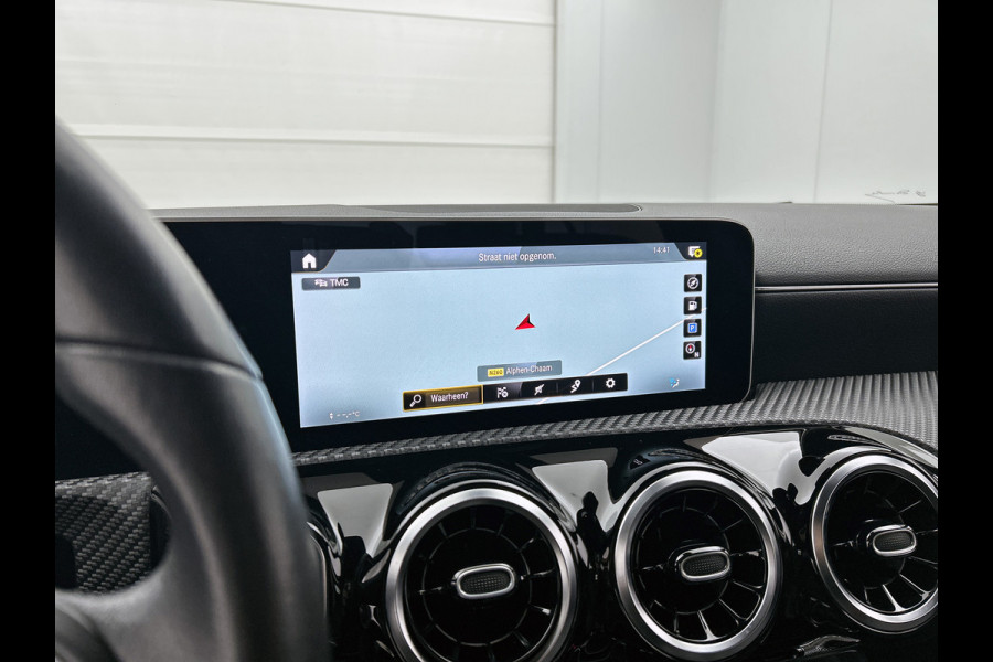 Mercedes-Benz A-Klasse 160 Advantage | Parkeersensoren | Achteruitrijcamera Inclusief 12 Maanden Garantie.