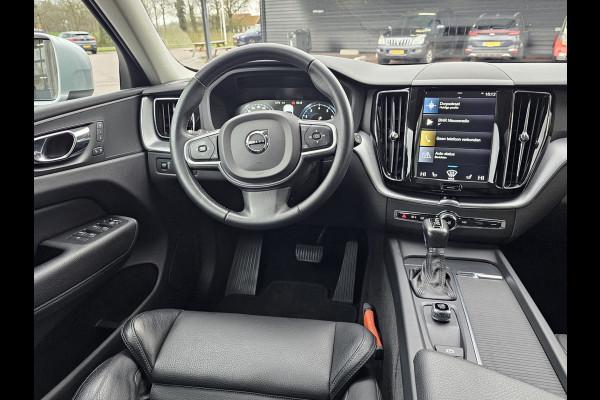 Volvo XC60 2.0 T5 Momentum | Automaat | LED | Trekhaak | Stoelverwarming | App-connect | All-seasons | Leder | Elek. bestuurderstoel + memory |