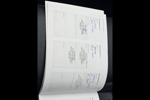 Volvo XC60 2.0 T5 Momentum | Automaat | LED | Trekhaak | Stoelverwarming | App-connect | All-seasons | Leder | Elek. bestuurderstoel + memory |