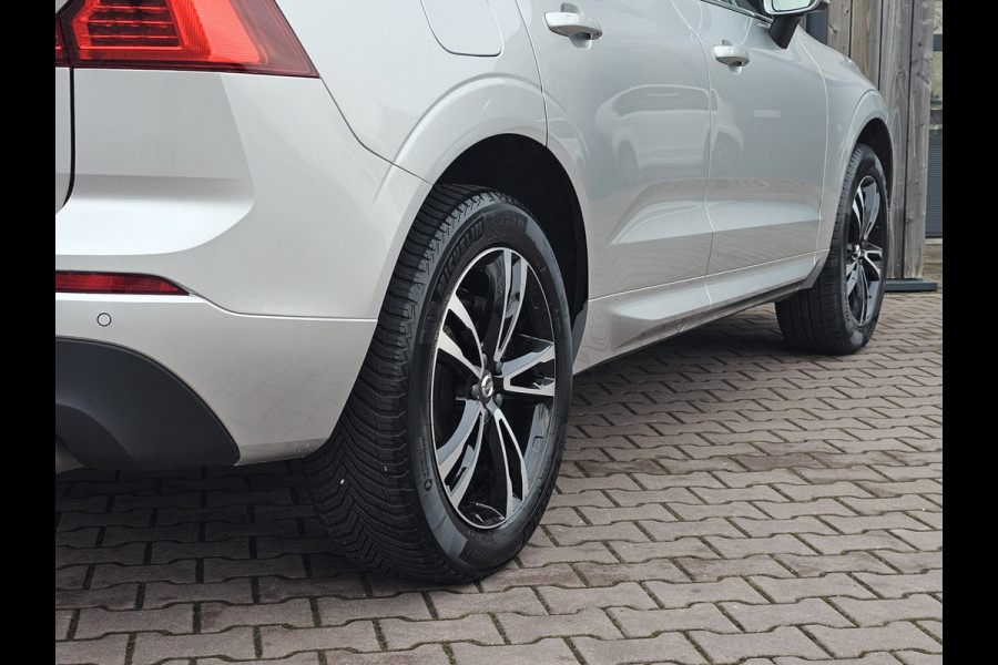 Volvo XC60 2.0 T5 Momentum | Automaat | LED | Trekhaak | Stoelverwarming | App-connect | All-seasons | Leder | Elek. bestuurderstoel + memory |