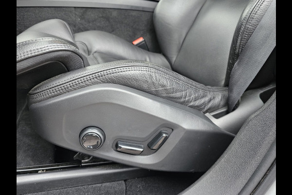 Volvo XC60 2.0 T5 Momentum | Automaat | LED | Trekhaak | Stoelverwarming | App-connect | All-seasons | Leder | Elek. bestuurderstoel + memory |