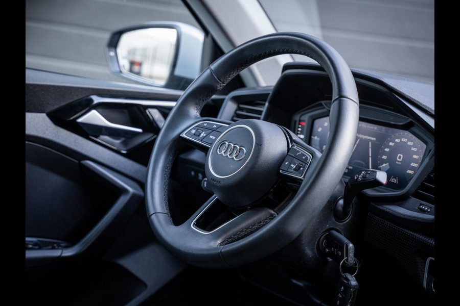 Audi A1 Sportback 25 TFSI Advanced edition - S-Line l Matrix l Apple/Android carplay l Cruise