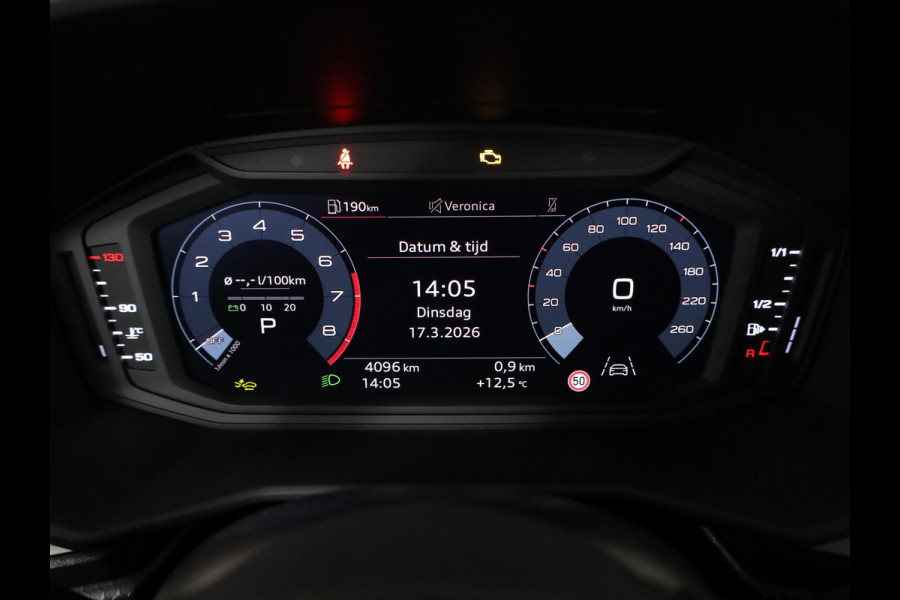 Audi A1 Sportback 30 TFSI Advanced edition 116pk AUT|  Sportstoelen | Navigatie via App | Climatronic | Verwarmbare voorstoelen | Gratis winterset