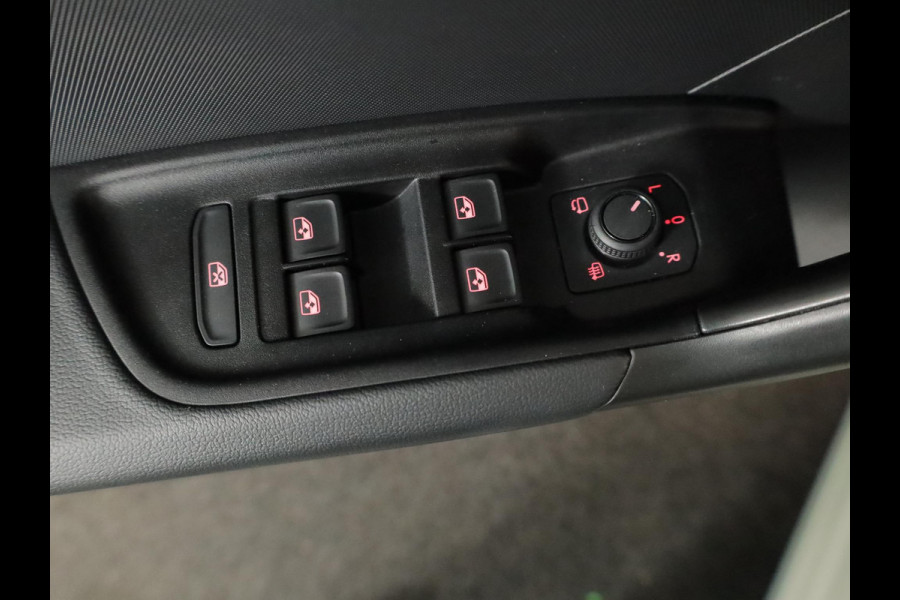Audi A1 Sportback 30 TFSI Advanced edition 116pk AUT|  Sportstoelen | Navigatie via App | Climatronic | Verwarmbare voorstoelen | Gratis winterset