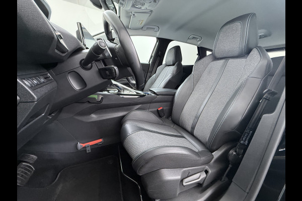 Peugeot 3008 1.2T 131PK AUT. Trekhaak 360°Camera 1/2 Leer 18" Navi Ecc Apple Carplay Android Connected-Apps Cruise Control Pdc Blue Premium Keyless Elek.Achterklep Privacy Glas BordHerkenning Lane Assist Led Lmv 18" Regen-Lichtsensor Bluetooth 1.400KG Trekgewicht Dealeronderhouden, laatste-Beurt-93.400km Origineel Nederlandse Auto 1400kg trekvermogen