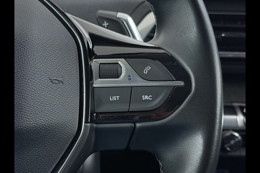 Peugeot 3008 1.2T 131PK AUT. Trekhaak 360°Camera 1/2 Leer 18" Navi Ecc Apple Carplay Android Connected-Apps Cruise Control Pdc Blue Premium Keyless Elek.Achterklep Privacy Glas BordHerkenning Lane Assist Led Lmv 18" Regen-Lichtsensor Bluetooth 1.400KG Trekgewicht Dealeronderhouden, laatste-Beurt-93.400km Origineel Nederlandse Auto 1400kg trekvermogen