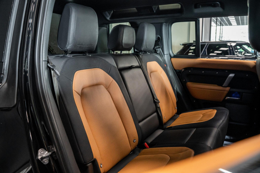 Land Rover Defender 110 2.0 P400e 110 X-Dynamic HSE *Meridian / Panorama / Stoelventilatie / Luchtvering / Head-Up Display /