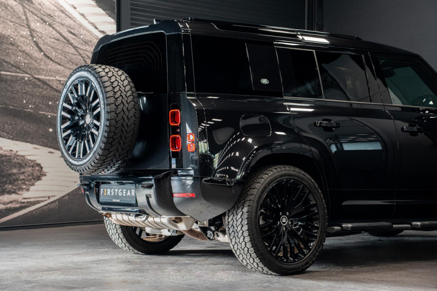 Land Rover Defender 110 2.0 P400e 110 X-Dynamic HSE *Meridian / Panorama / Stoelventilatie / Luchtvering / Head-Up Display /