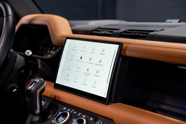 Land Rover Defender 110 2.0 P400e 110 X-Dynamic HSE *Meridian / Panorama / Stoelventilatie / Luchtvering / Head-Up Display /