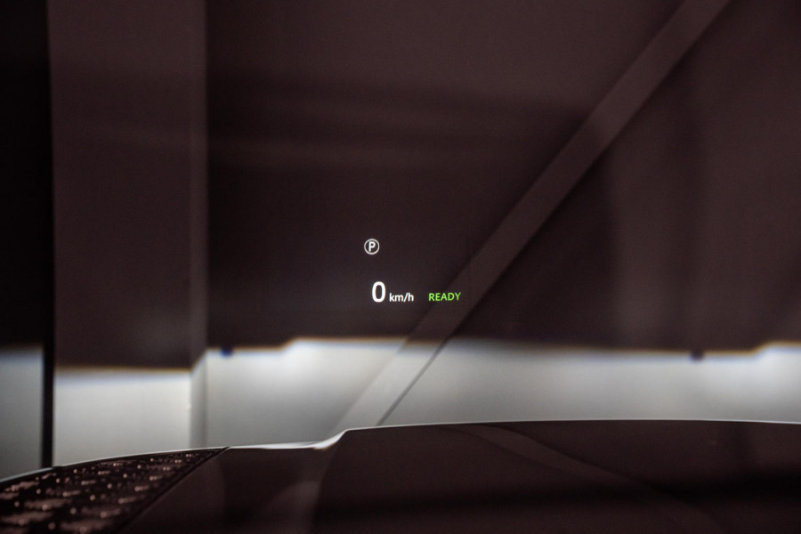 Land Rover Defender 110 2.0 P400e 110 X-Dynamic HSE *Meridian / Panorama / Stoelventilatie / Luchtvering / Head-Up Display /