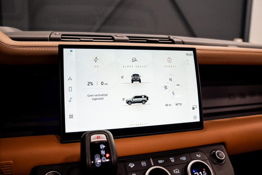 Land Rover Defender 110 2.0 P400e 110 X-Dynamic HSE *Meridian / Panorama / Stoelventilatie / Luchtvering / Head-Up Display /