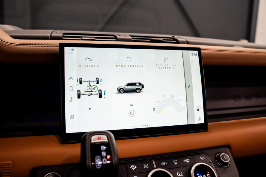 Land Rover Defender 110 2.0 P400e 110 X-Dynamic HSE *Meridian / Panorama / Stoelventilatie / Luchtvering / Head-Up Display /