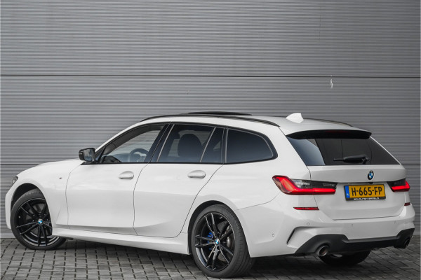 BMW 3 Serie Touring 330i M-Sport Pano H/K M-Sportrem Trekhaak CarPlay