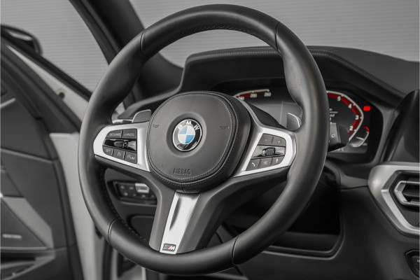 BMW 3 Serie Touring 330i M-Sport Pano H/K M-Sportrem Trekhaak CarPlay