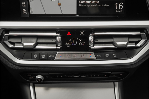BMW 3 Serie Touring 330i M-Sport Pano H/K M-Sportrem Trekhaak CarPlay