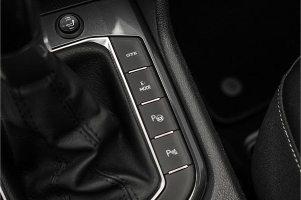 Volkswagen Tiguan 1.4 TSI eHybrid R-Line Business+ Pano ACC Camera