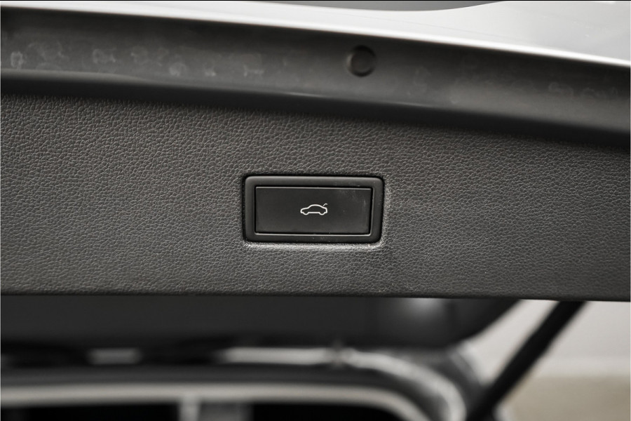 Volkswagen Tiguan 1.4 TSI eHybrid R-Line Business+ Pano ACC Camera