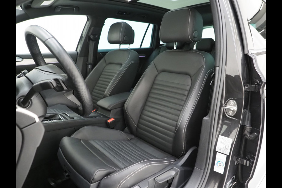 Volkswagen Passat Variant 1.4 TSI PHEV GTE R-Line | Panoramadak | Leder | Matrix LED | Massage | HUD | 360 | Virtual | Keyless | Adaptive Cruise