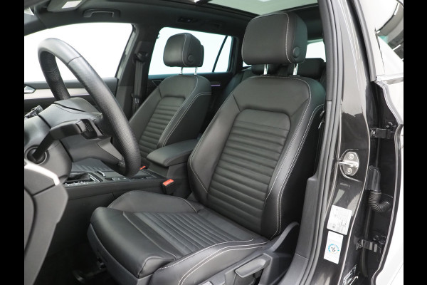 Volkswagen Passat Variant 1.4 TSI PHEV GTE R-Line | Panoramadak | Leder | Matrix LED | Massage | HUD | 360 | Virtual | Keyless | Adaptive Cruise