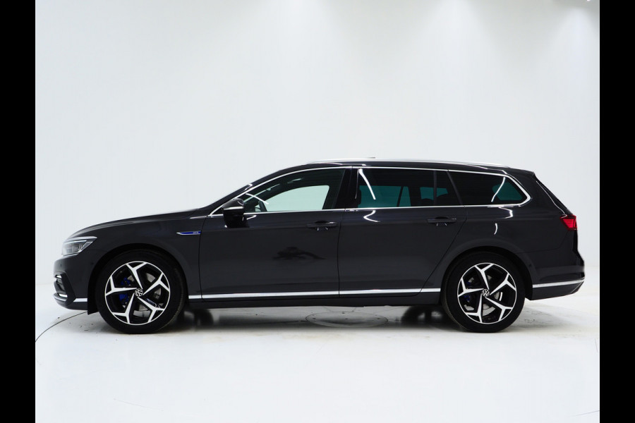 Volkswagen Passat Variant 1.4 TSI PHEV GTE R-Line | Panoramadak | Leder | Matrix LED | Massage | HUD | 360 | Virtual | Keyless | Adaptive Cruise