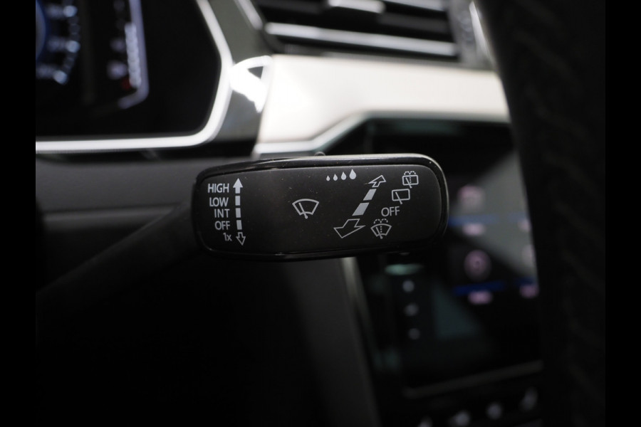 Volkswagen Passat Variant 1.4 TSI PHEV GTE R-Line | Panoramadak | Leder | Matrix LED | Massage | HUD | 360 | Virtual | Keyless | Adaptive Cruise