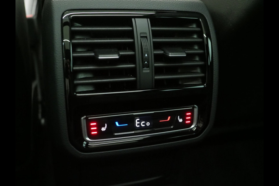 Volkswagen Passat Variant 1.4 TSI PHEV GTE R-Line | Panoramadak | Leder | Matrix LED | Massage | HUD | 360 | Virtual | Keyless | Adaptive Cruise