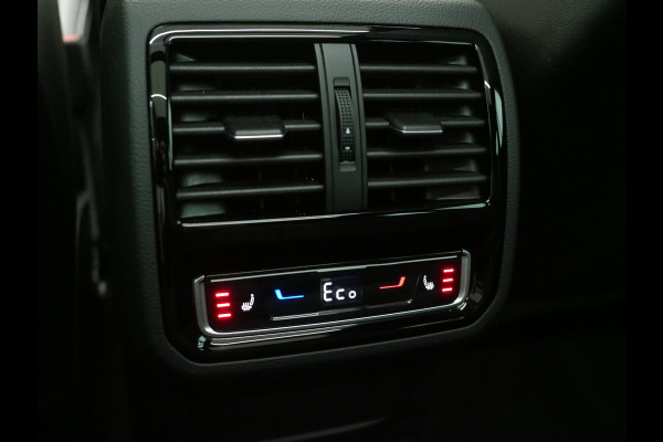 Volkswagen Passat Variant 1.4 TSI PHEV GTE R-Line | Panoramadak | Leder | Matrix LED | Massage | HUD | 360 | Virtual | Keyless | Adaptive Cruise