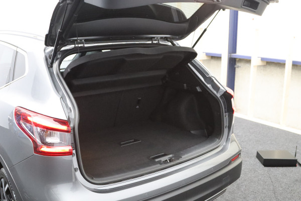 Nissan QASHQAI 1.2 Tekna + 115 PK Automaat, Trekhaak, Leder, Panoramadak, Memory, BOSE