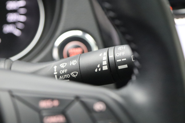 Nissan QASHQAI 1.2 Tekna + 115 PK Automaat, Trekhaak, Leder, Panoramadak, Memory, BOSE