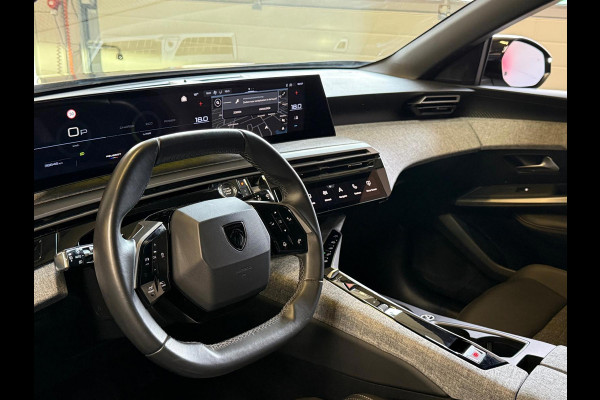 Peugeot 5008 1.2 Hybrid 145 Allure camera stoel/stuurverwarming 1 jaar Bovag Garantie