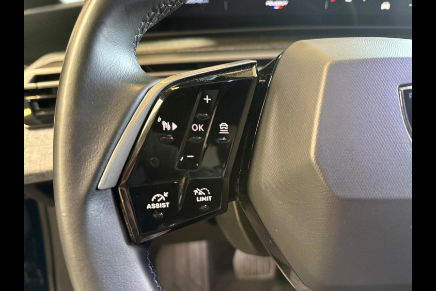 Peugeot 5008 1.2 Hybrid 145 Allure camera stoel/stuurverwarming 1 jaar Bovag Garantie