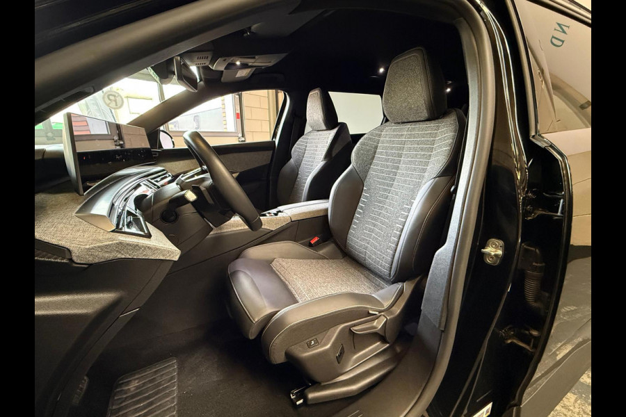 Peugeot 5008 1.2 Hybrid 145 Allure camera stoel/stuurverwarming 1 jaar Bovag Garantie