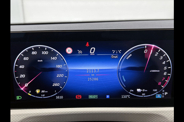 Mercedes-Benz A-Klasse 250 e Luxury Line Panorama Schuif-Kanteldak | Sfeerverlichting | Achteruitrijcamera | Stoelverwarming. Achteruitrij camera | Panorama dak | Memory pakket