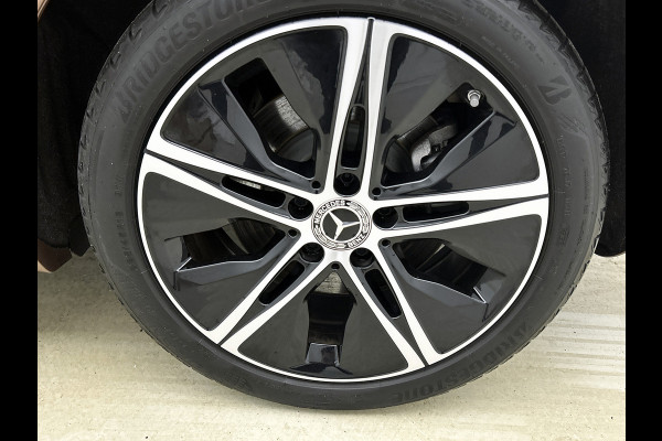 Mercedes-Benz A-Klasse 250 e Luxury Line Panorama Schuif-Kanteldak | Sfeerverlichting | Achteruitrijcamera | Stoelverwarming. Achteruitrij camera | Panorama dak | Memory pakket