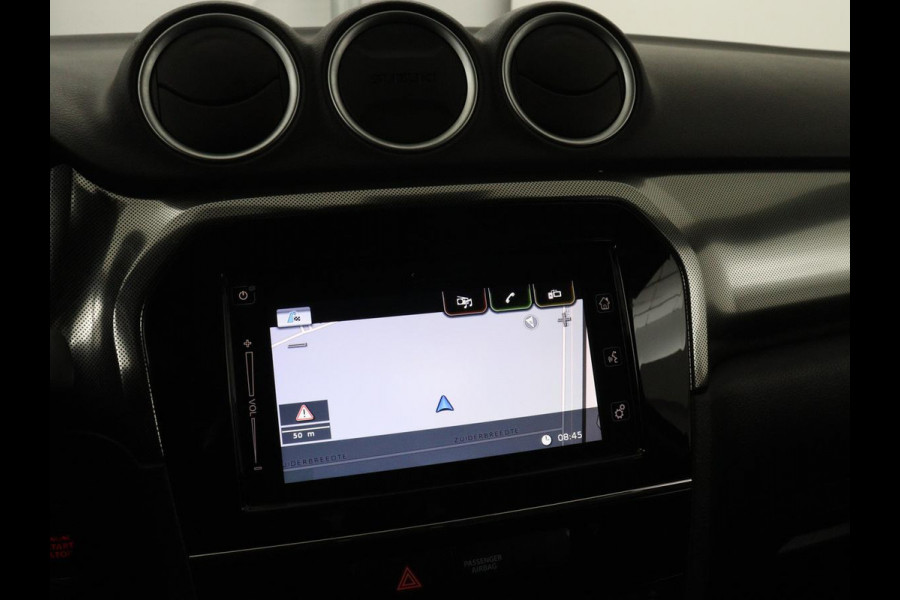Suzuki Vitara 1.5 Hybrid Style | Trekhaak | Stoelverwarming | Adaptive cruise | Camera | Carplay | Leder/Alcantara | Full LED | Keyless | Navigatie | Climate control | Parkeerhulp
