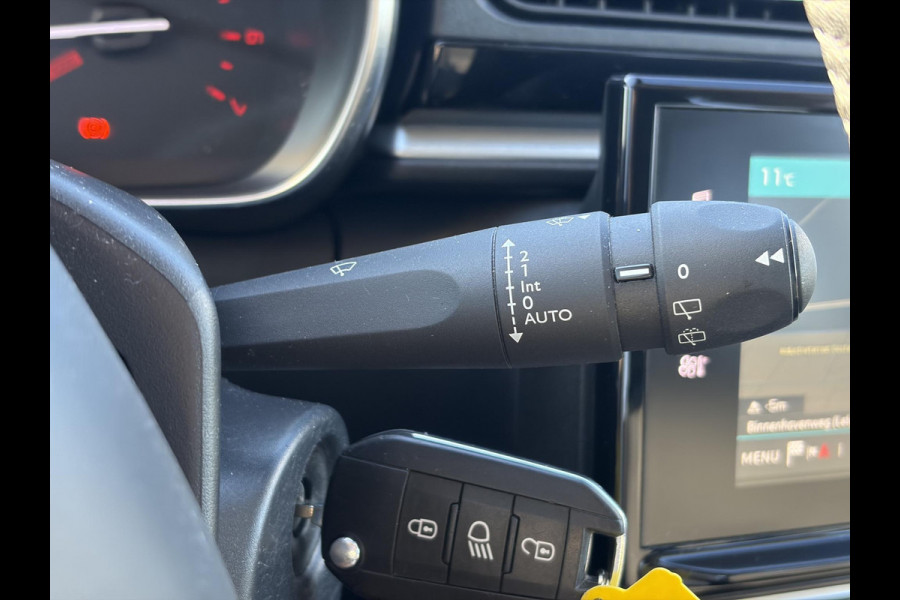 Citroën C3 1.2 PureTech S&S Shine 1e Eigenaar,Dealer Onderhouden,Navi,Camera,Pdc,Rijstrooksensor,110pk,Clima,Cruise,Lm velgen,D-riem vv in 2024,N.A.P,Apk tot 04-2027