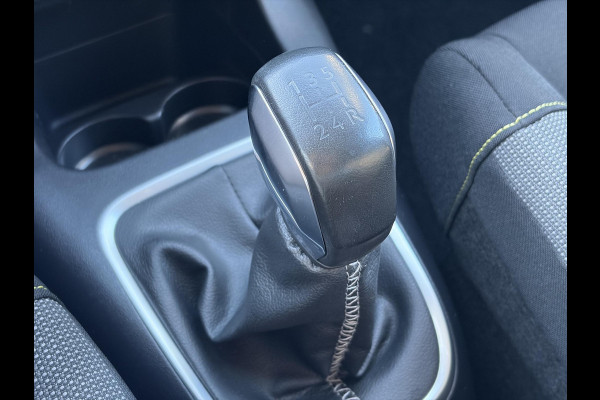 Citroën C3 1.2 PureTech S&S Shine 1e Eigenaar,Dealer Onderhouden,Navi,Camera,Pdc,Rijstrooksensor,110pk,Clima,Cruise,Lm velgen,D-riem vv in 2024,N.A.P,Apk tot 04-2027