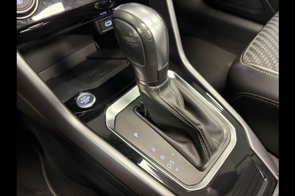 Volkswagen T-Roc Cabrio 1.5 TSI R-Line*Winterpakket*Apple/ Anroid*PDC*LED*Navi*Camera*