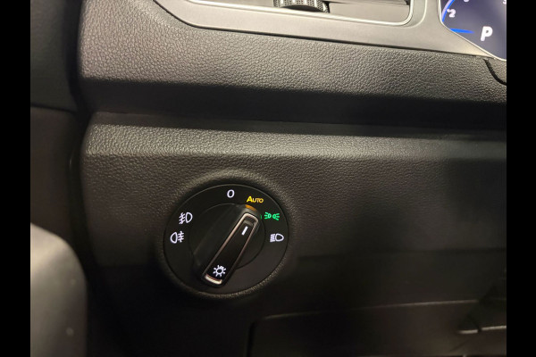 Volkswagen T-Roc Cabrio 1.5 TSI R-Line*Winterpakket*Apple/ Anroid*PDC*LED*Navi*Camera*