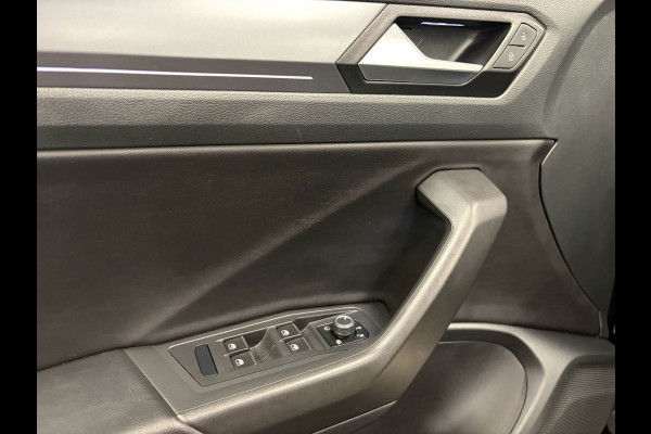 Volkswagen T-Roc Cabrio 1.5 TSI R-Line*Winterpakket*Apple/ Anroid*PDC*LED*Navi*Camera*