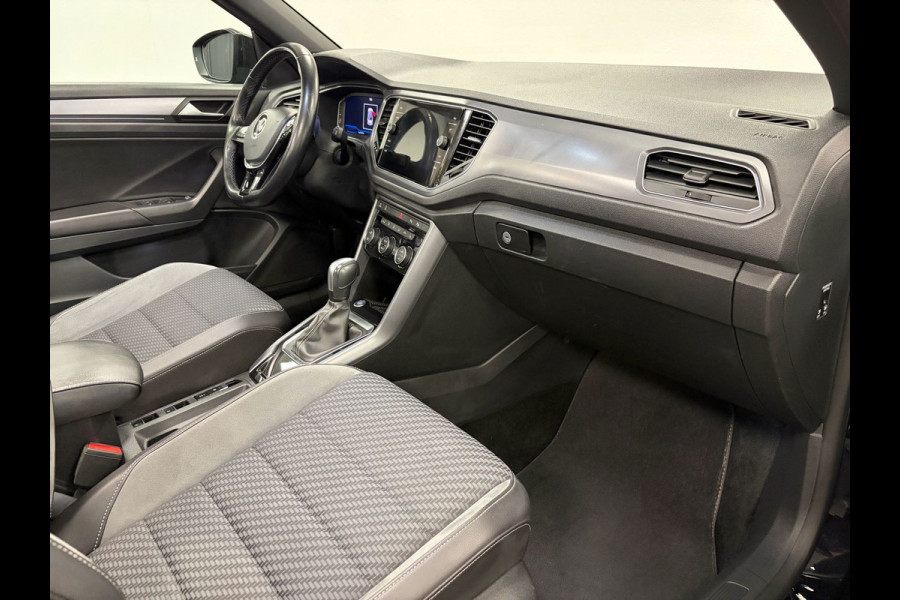 Volkswagen T-Roc Cabrio 1.5 TSI R-Line*Winterpakket*Apple/ Anroid*PDC*LED*Navi*Camera*
